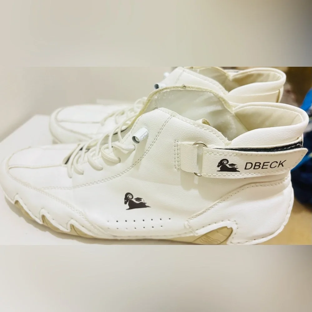 Men’s DBECK White Shoes size 43 (European)